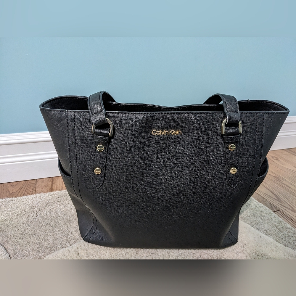 Calvin Klein Tote/Purse